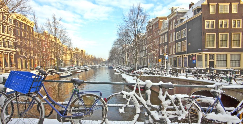 Hotel NH Amsterdam Zuid 4*