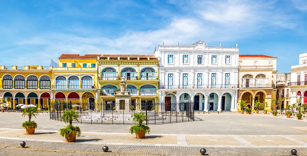 NH Capri La Habana 4* + Hotel Angsana Cayo Santa Maria 5* - Adults Only