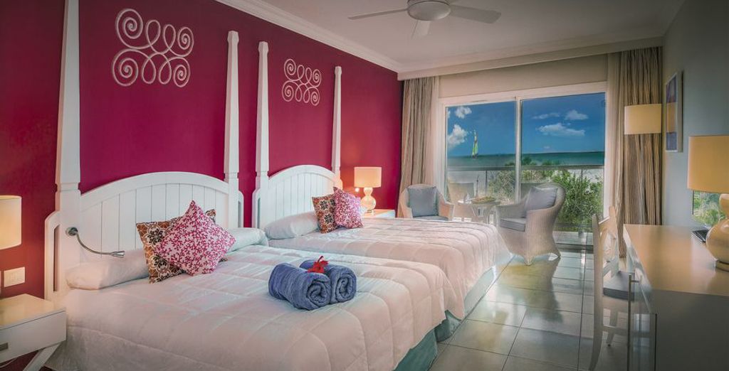 NH Capri La Habana 4* + Hotel Angsana Cayo Santa Maria 5* - Adults Only