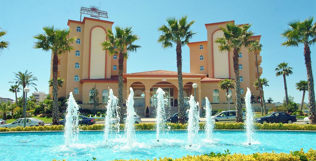 Gran Hotel La Hacienda 4*