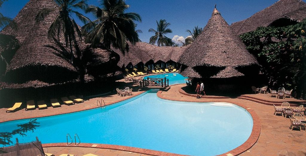 Blue Bay Club 4*