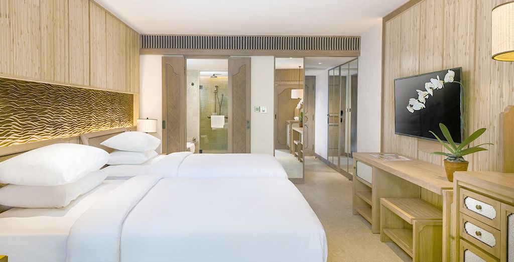 Adiwana Resort Jembawan 4* + Hyatt Regency Sanur 5* + Grand Hyatt Bali 5*