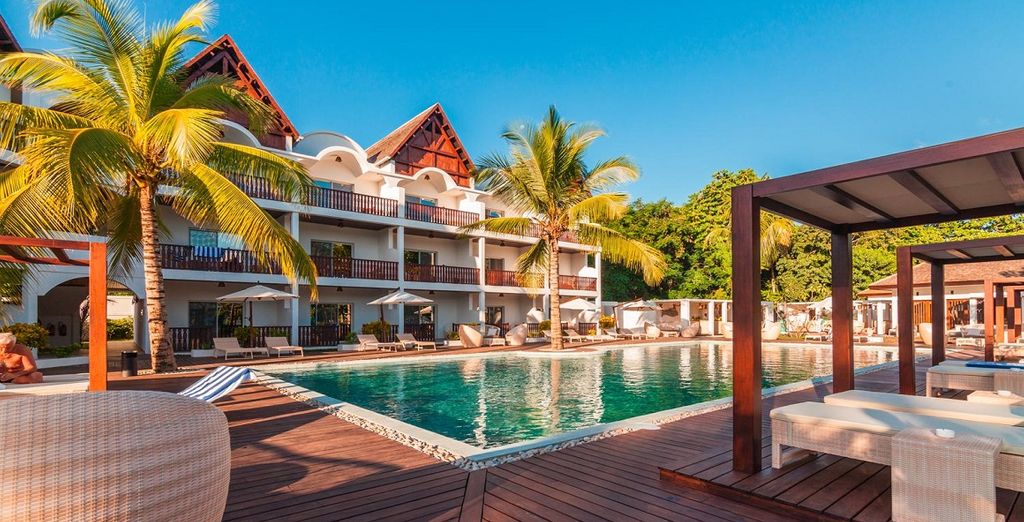 Eden Village Royal Beach 4*