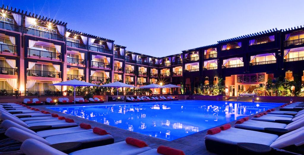 Hotel & Ryads Barrière Le Naoura 5* con cena presso il ristorante Fouquet's