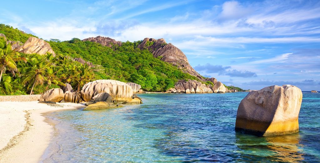 Crociera in catamarano alle Seychelles con possibile estensione a Abu Dhabi
