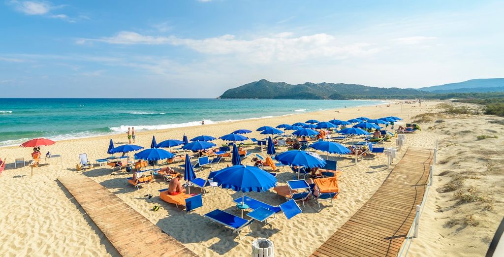 Garden Beach Hotel & Resort 4*