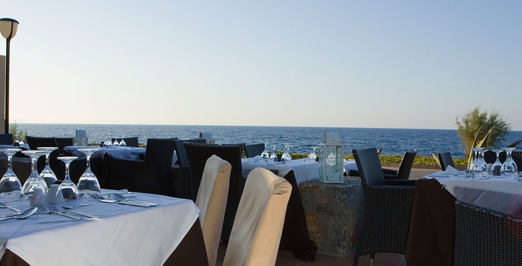 Vasia Village Hotel 4*