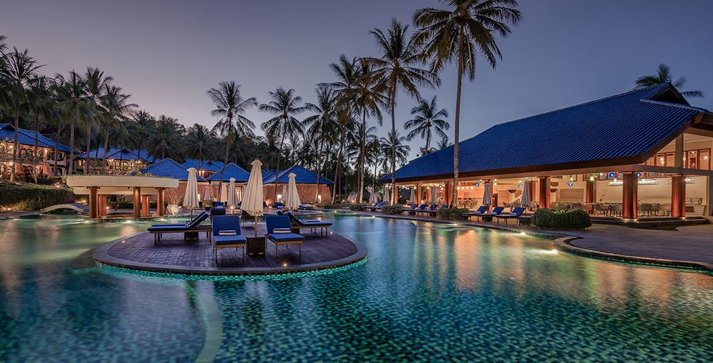Ubud Village Hotel 4* + Wyndham Sundancer Resort 5* + Hilton Bali Resort 5*