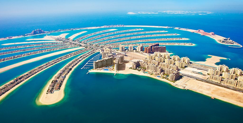 Radisson Blu Yas Island 4* + Hyatt Regency Creek Heights 5*