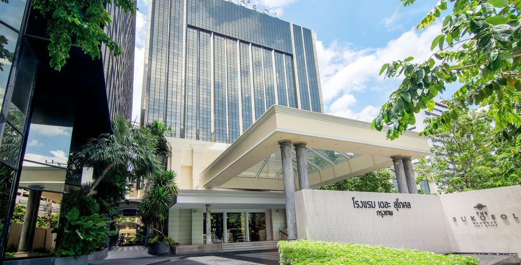 The Sukosol Hotel 5* + Phuket Marriott Resort and Spa, Merlin Beach 5* 