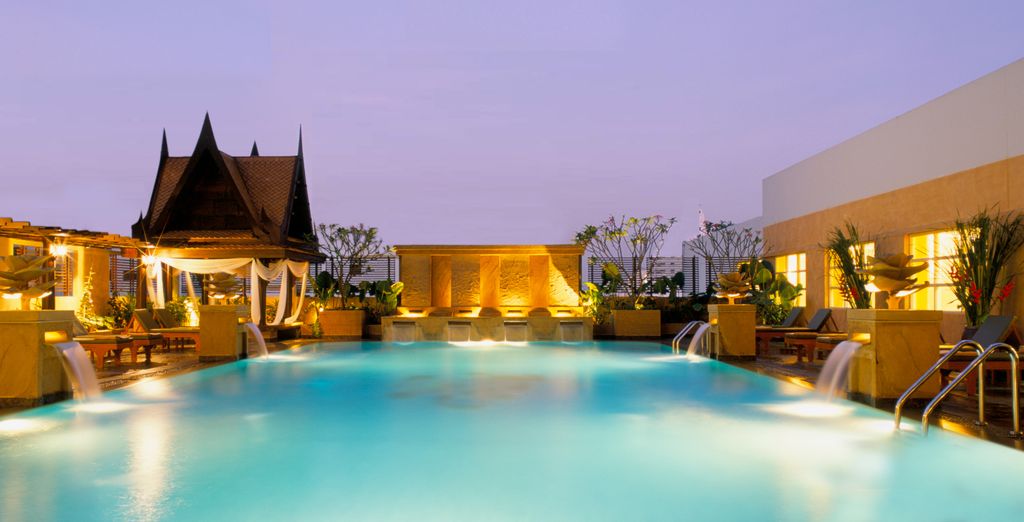 The Sukosol Hotel 5* + Phuket Marriott Resort and Spa, Merlin Beach 5* 