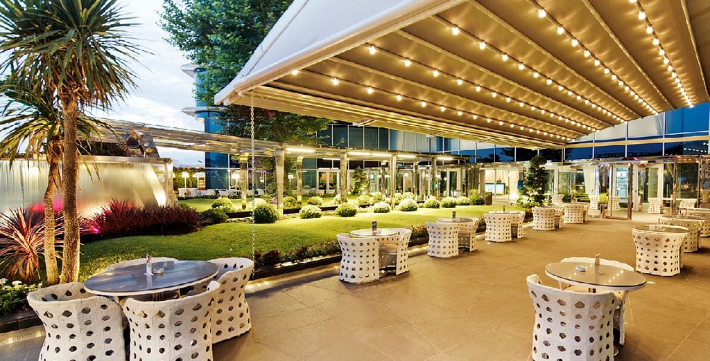 DoubleTree by Hilton Hotel Istanbul - Moda 5*