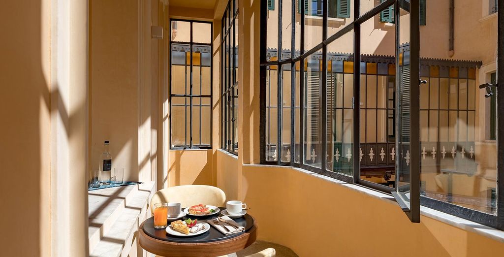 Villa Favorita 4* + Room of Andrea con possibile estensione alla Tonnara di Bonagia