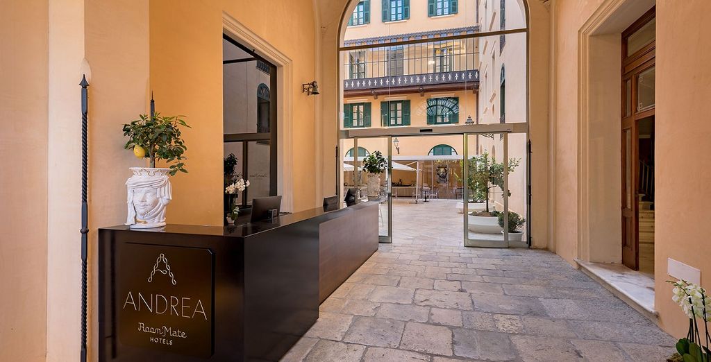 Villa Favorita 4* + Room of Andrea con possibile estensione alla Tonnara di Bonagia