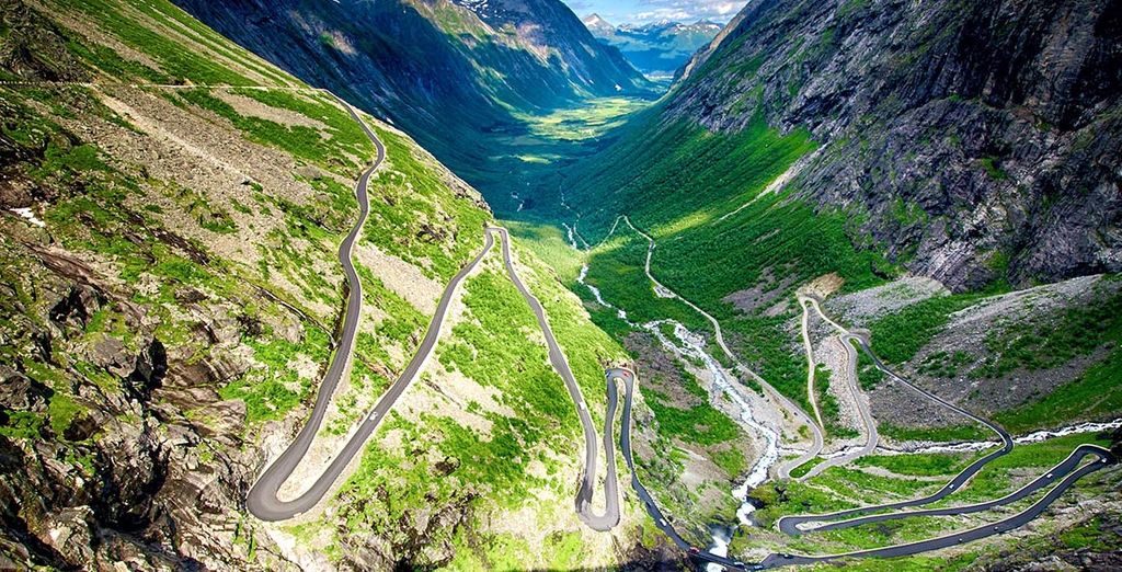 Tour dei Fiordi Norvegesi con guida in italiano