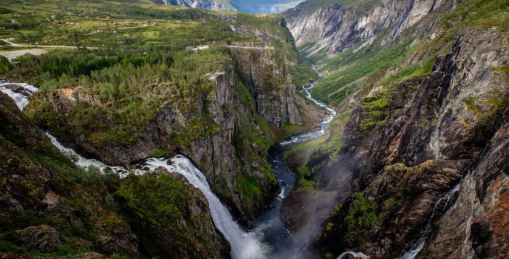 Tour dei Fiordi Norvegesi con guida in italiano