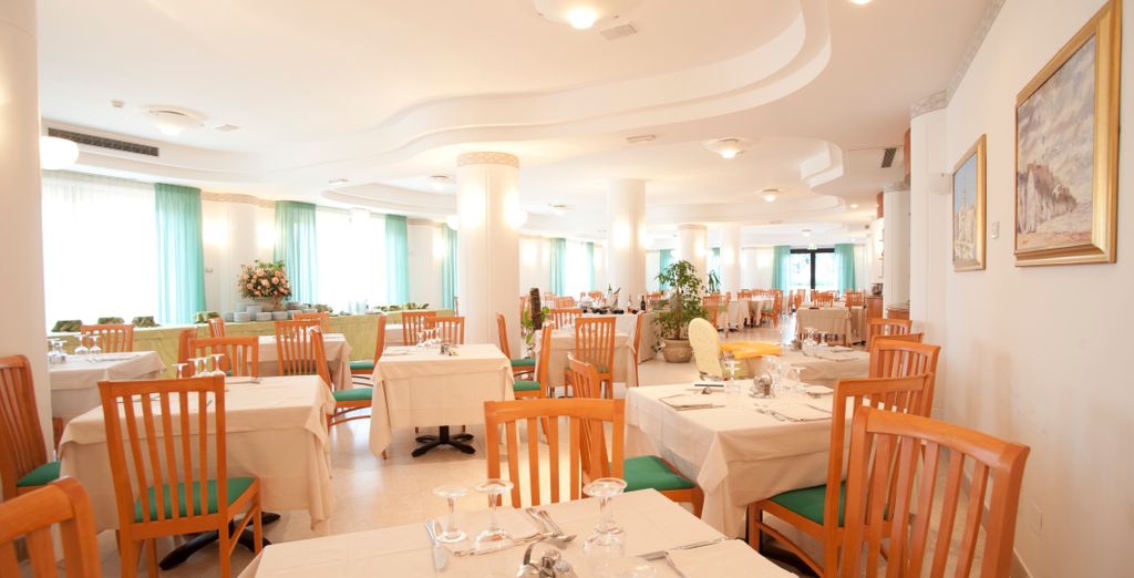 Nicolaus Club Oasi Vieste 4*