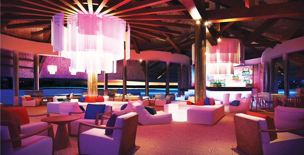 Outrigger Mauritius Beach Resort 5*