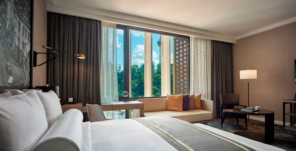 Hotel Stripes Kuala Lumpur 5* + Gaya Island Resort 5*
