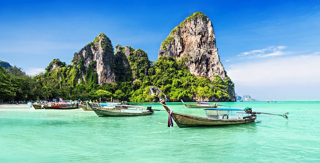 Avani Riverside Bangkok Hotel 5* & The Westin Siray Bay Resort & Spa Phuket 5*