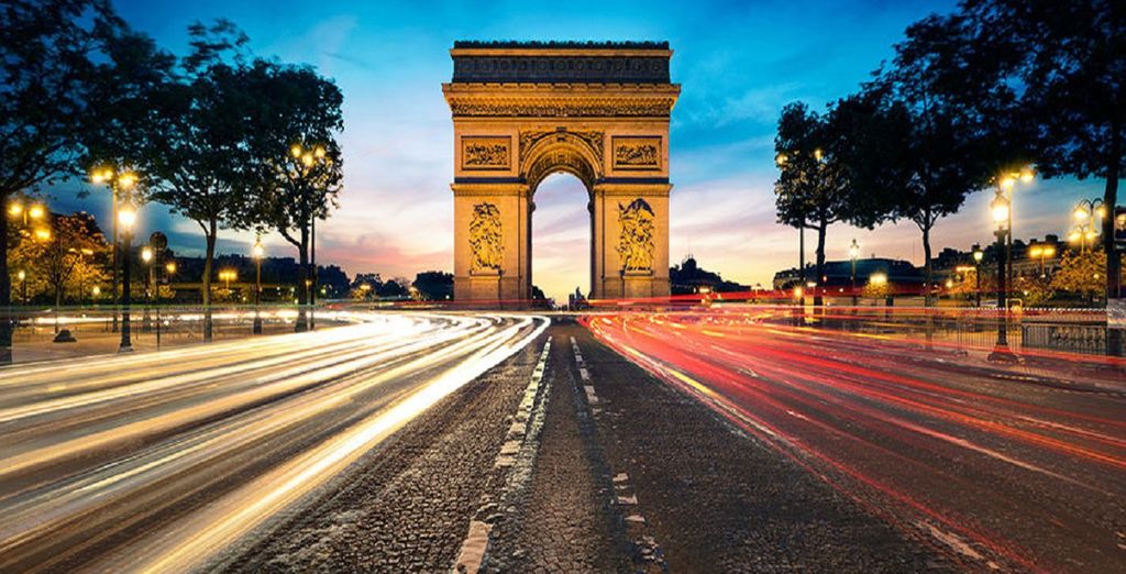 Crowne Plaza Parigi 4*
