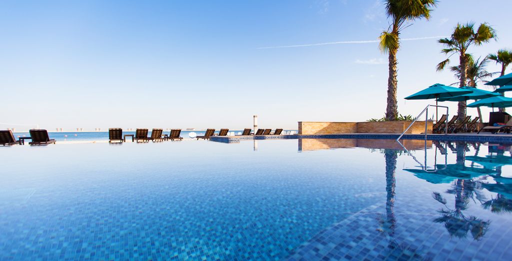 JA Palm Tree Court 5*