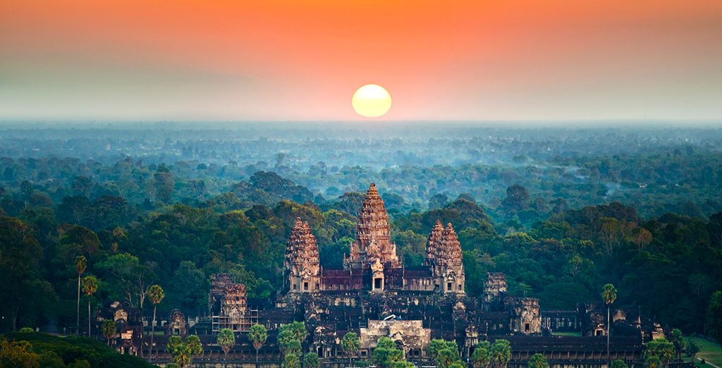 La magia del Vietnam con soggiorno in Cambogia