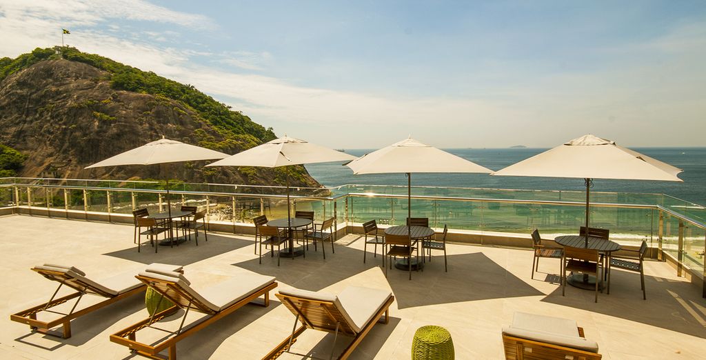 Arena Leme Hotel 4* con possibile estensione a Buzios