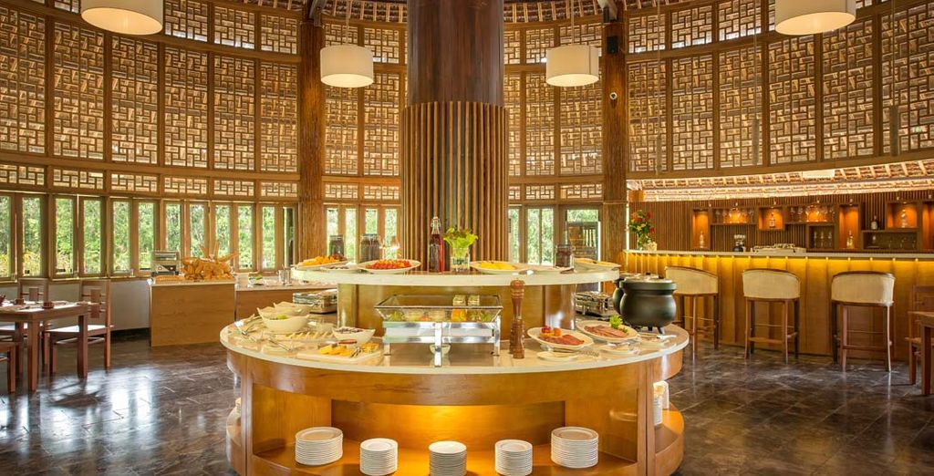 Tour privato del Vietnam con estensione a Mai Chau e Phu Luong