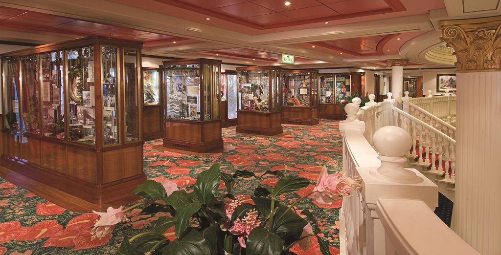 Hotel Hyatt regency Waikiki Beach Resort and SPA 4* (o similare) + Crociera Isole Hawaii con Pride Of America
