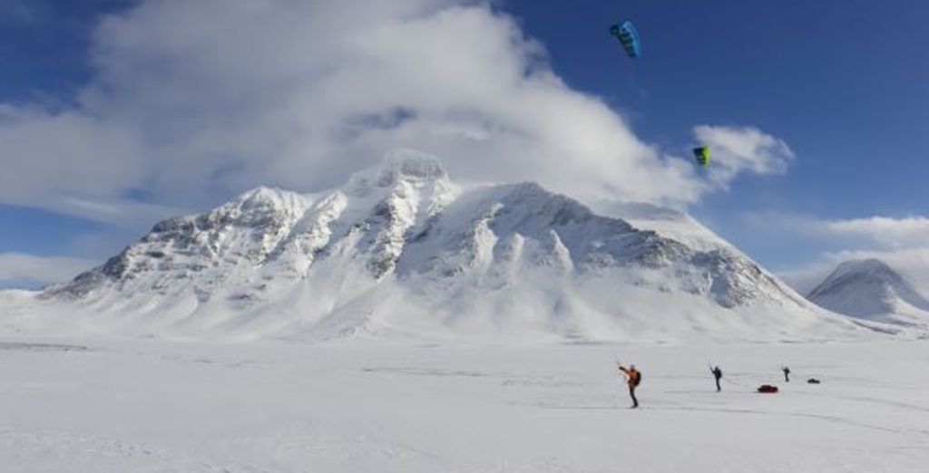 Alla scoperta della Lapponia in kite ski