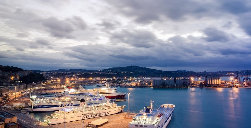 Hotel NH Ancona 4*