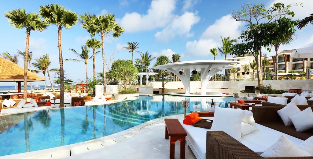 Alaya Resort Ubud 5* + Sofitel Bali Nusa Dua Beach Resort 5* con possibile soggiorno a Dubai 