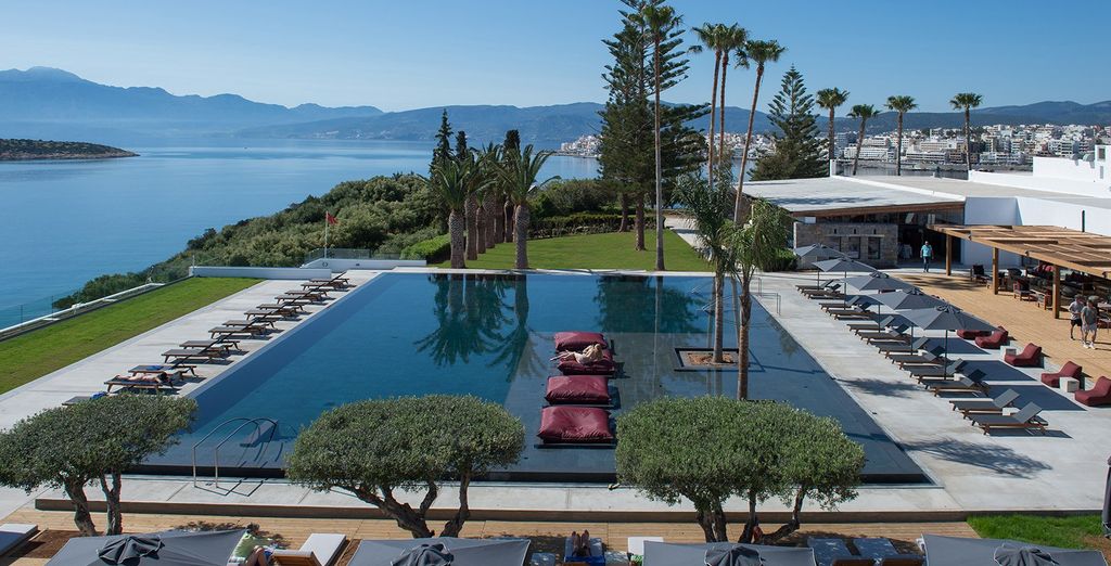 Minos Palace Hotel & Suites 5*