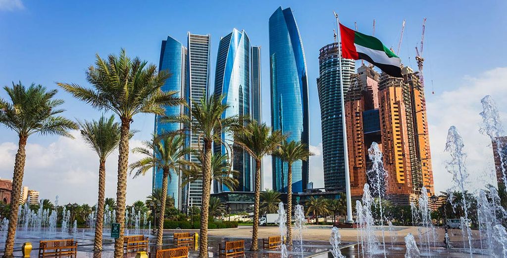 Park Rotana Hotel 5*