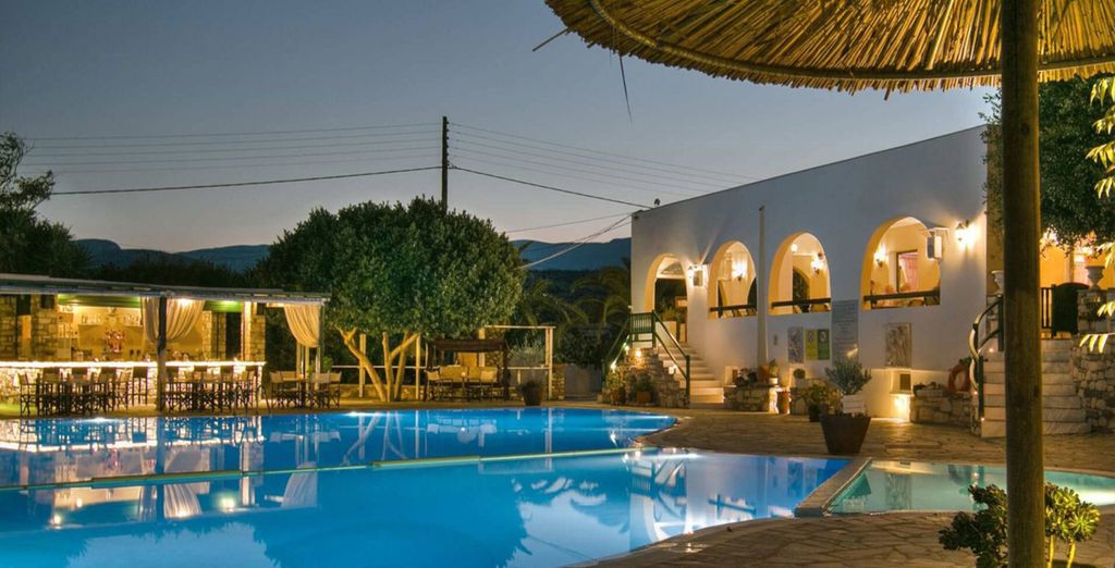 Tre perle delle Cicladi: Santorini, Paros e Ios