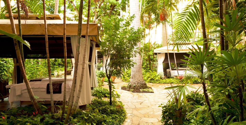 Luxe Rodeo Drive 4* + Royal Hawaiian 5*