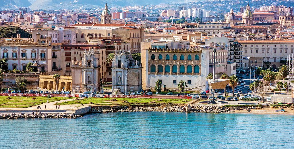 Hotel Ibis Styles Palermo 4*