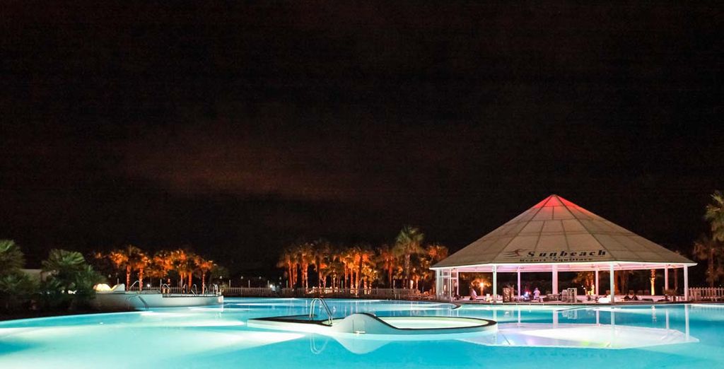 Club Esse Sunbeach 4*