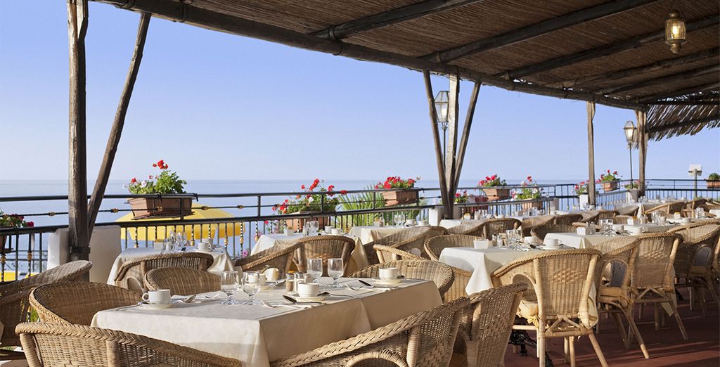 Hilton Giardini Naxos 4*
