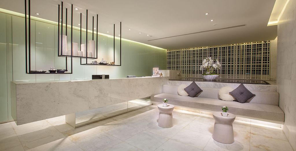 Mode Sathorn Hotel 4* & Aonang Cliff Beach Resort 4*