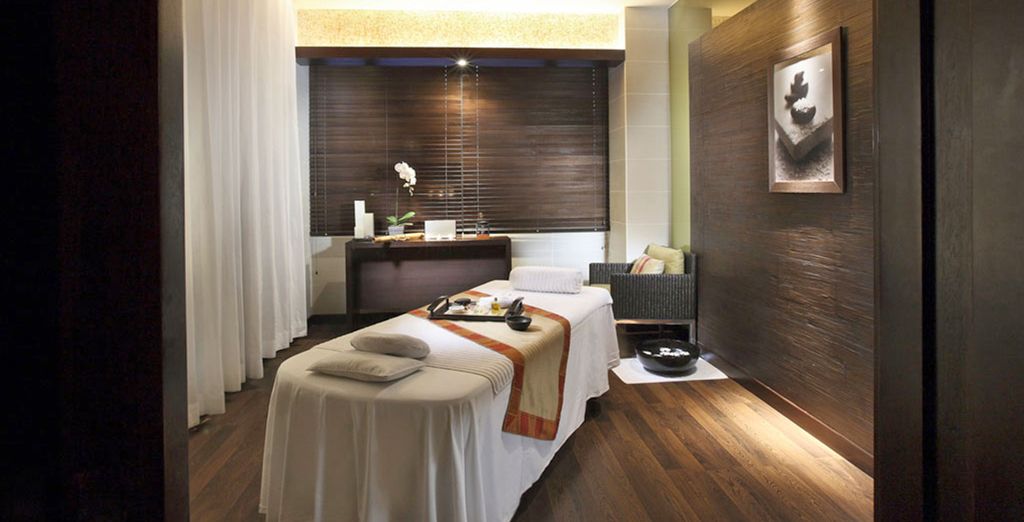 Sofitel Philippine Plaza Hotel 5* + The Lind Boracay Hotel 5*