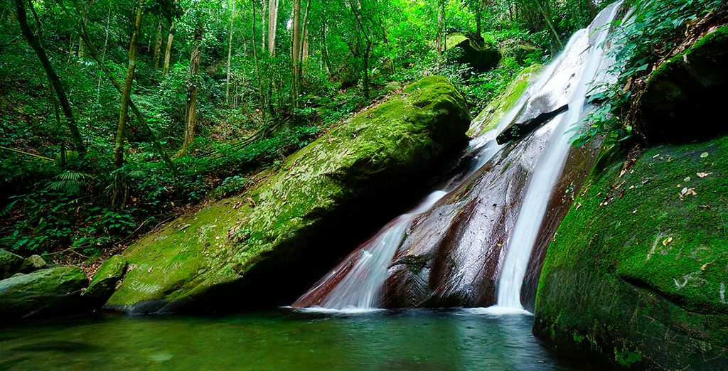 Tour privato della Malesia e soggiorno mare a Langawi