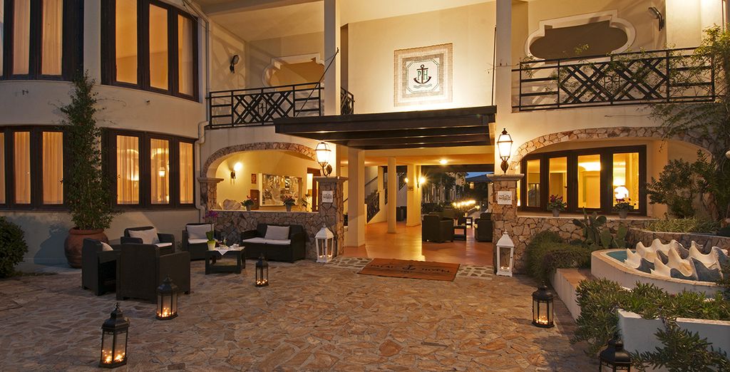 Hotel Palau 4*