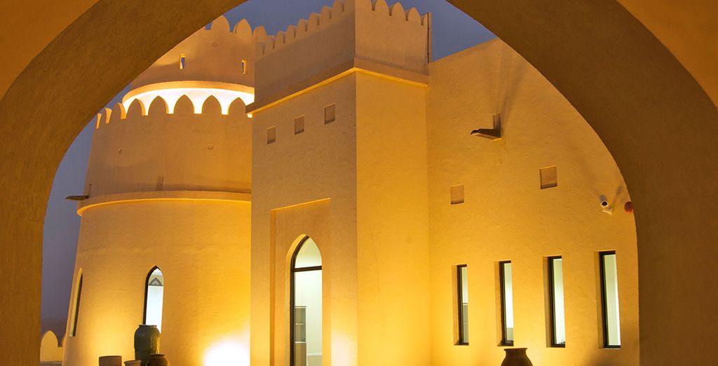 Tilal Liwa Resort 4* + Al Raha Beach Hotel 5* 