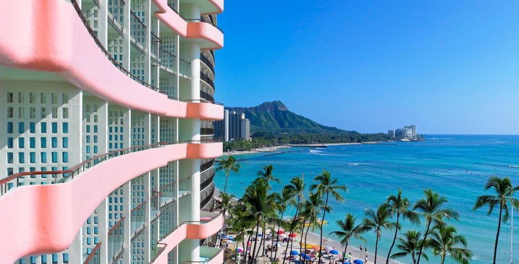 Luxe Rodeo Drive 4* + Royal Hawaiian 5*
