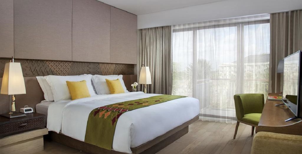 Tanadewa Resort & Spa 5* + Anema Wellness & Resort Gili Lombok 5* + Mövenpick Resort & Spa Jimbaran Bali 5*
