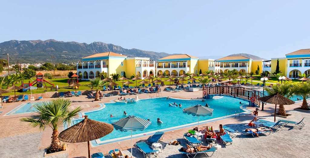 Hotel Corali 4*
