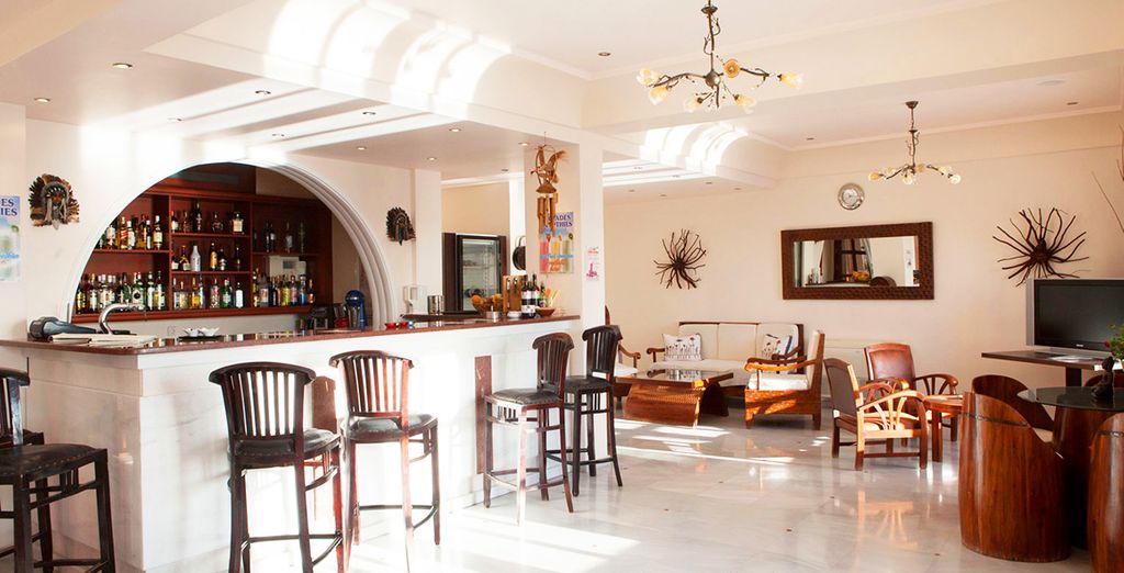 Epavlis Hotel 4*