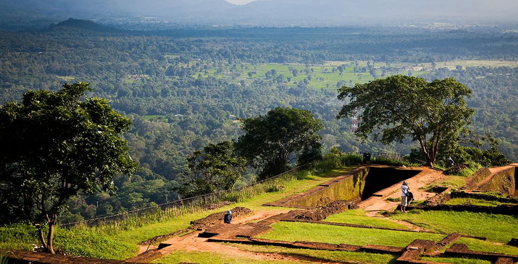 Tour dello Sri Lanka in 5 notti + estensione mare